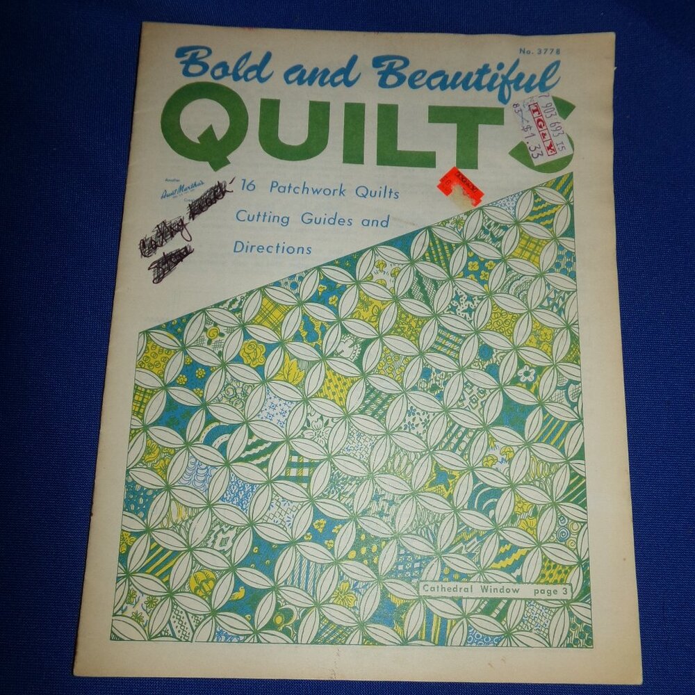 Vintage Aunt Martha's Bold & Beautiful Patchwork Quilt Pattern Book